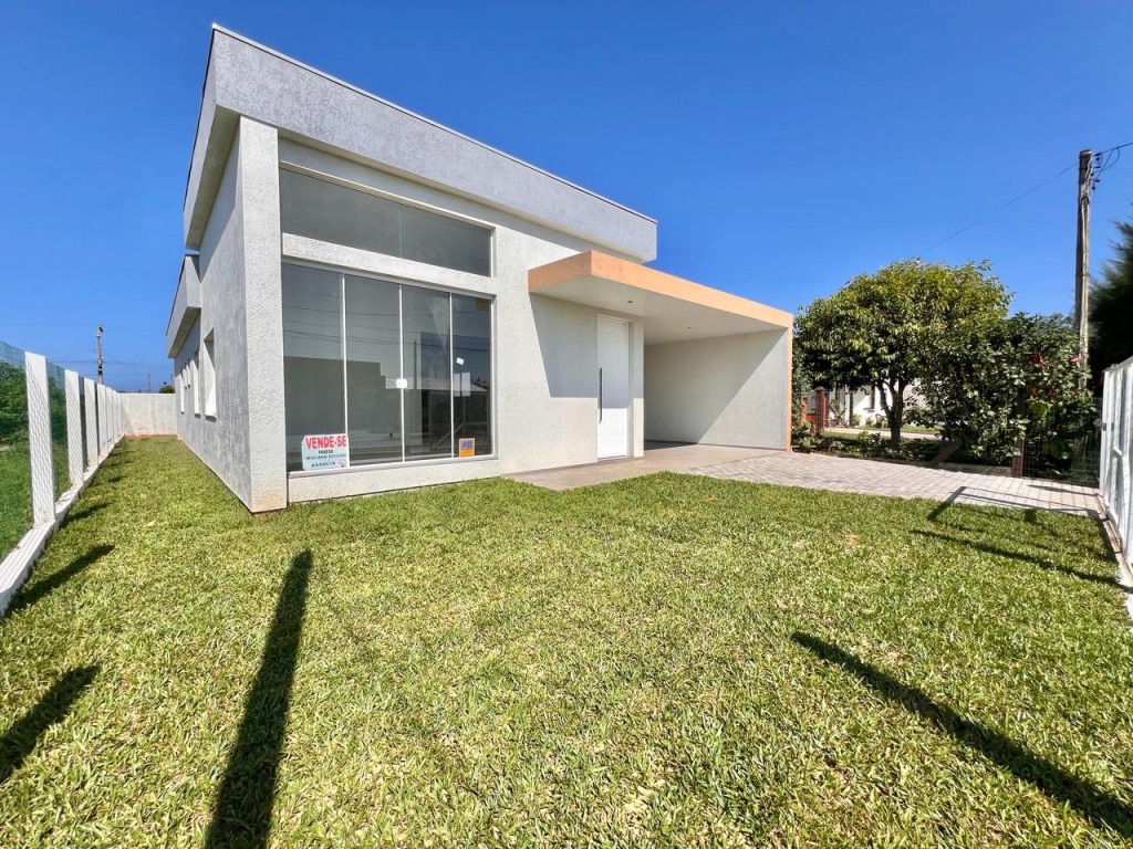 Casa Térrea com 146m² e 3 dormitórios no bairro NOIVA DO MAR em Xangri-lá para Comprar