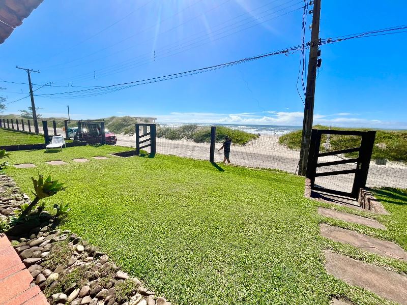 Duplex  e 2 dormitórios, Ed. Parati em Xangri-lá para Comprar