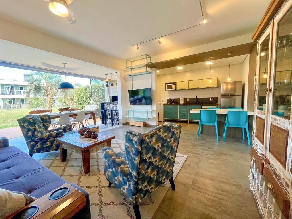 Casa em Condomínio com 133m² e 2 dormitórios no bairro CENTRO em Xangri-lá para Comprar